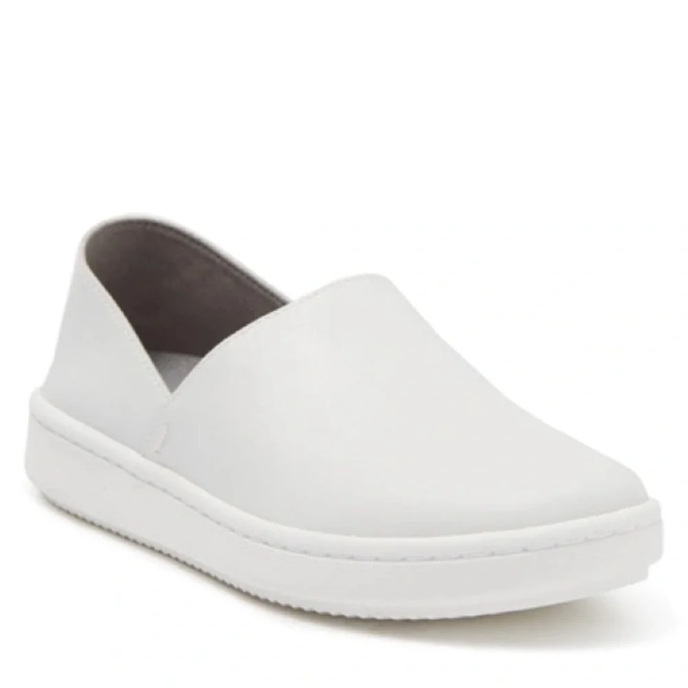 EILEEN FISHER Panda Leather White Sneakers Slip On Shoes